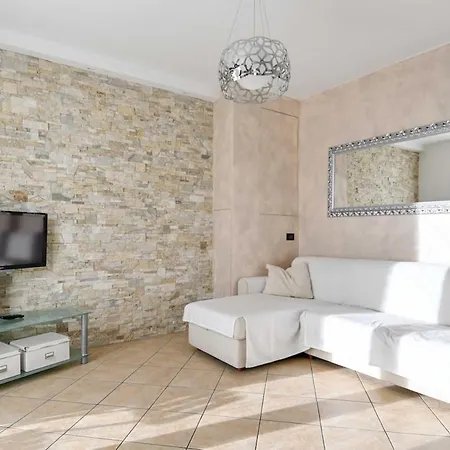Casa Pierina - View - By Host4u Costa Volpino